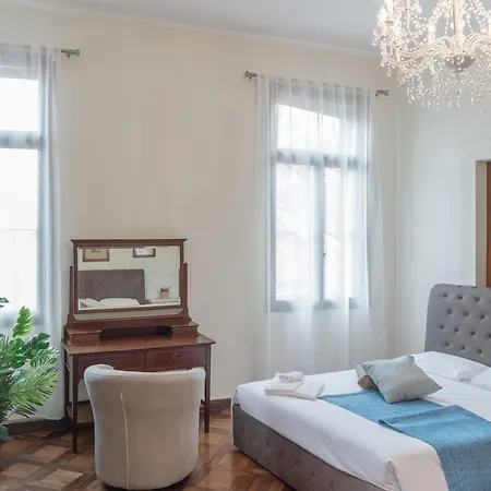 Luxury Palace 3 By Wonderful Italy 아파트 *