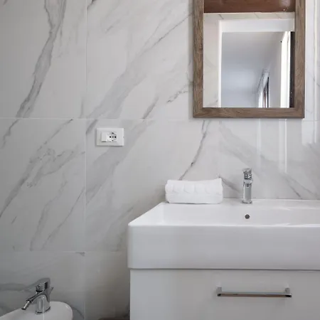 Luxury Palace 3 By Wonderful Italy